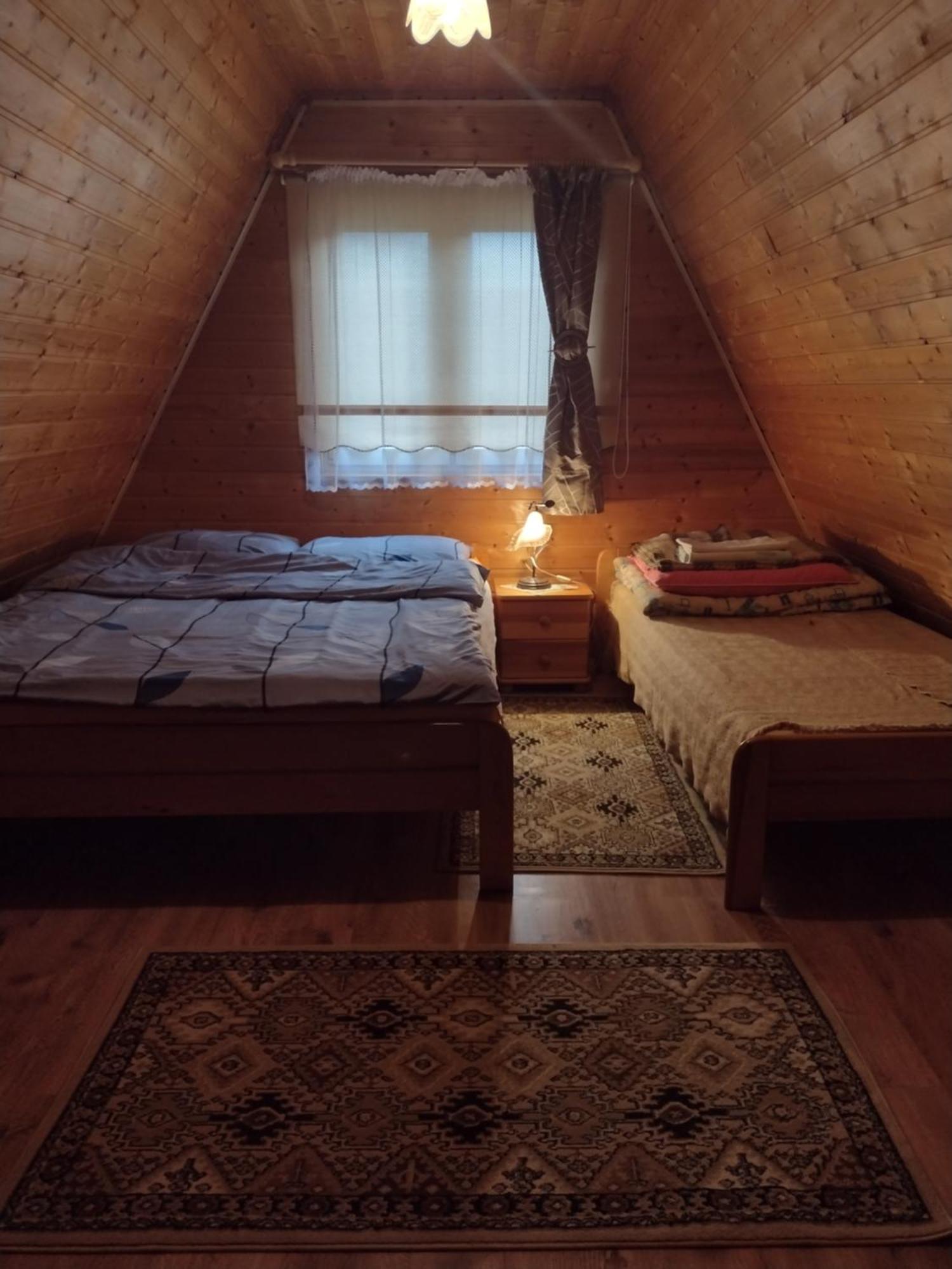 Domki Pod Skalka Baligród 外观 照片